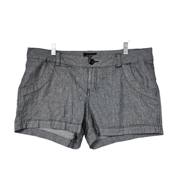 Torrid Gray Shorts 16 - Picture 1 of 7